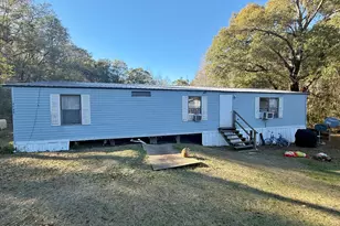 2614 Springhill Rd, Bonifay, FL 32425 - Photo 1