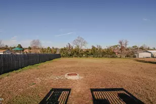 8011 Betty Louise Dr, Panama City, FL 32404 - Photo 7