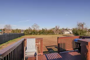 8011 Betty Louise Dr, Panama City, FL 32404 - Photo 5