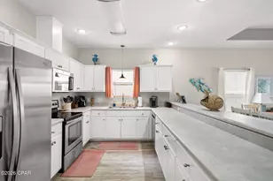 7018 S Lagoon Dr, Panama City, FL 32408 - Photo 15