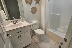 7009 N Lagoon Dr, Panama City, FL 32408 - Photo 11