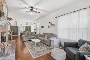 8904 Tracy Way, Panama City, FL 32404 - Photo 5