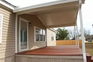 5008 3rd Ave, Malone, FL 32445 - Photo 7