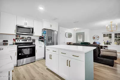 3946 W 21st Place, Panama City, FL 32405 - Photo 9