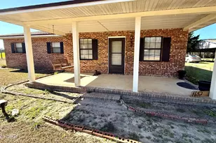 1652 Howell Williams Rd, Bonifay, FL 32425 - Photo 1