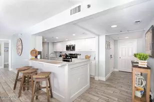 10517 Front Beach Rd, Panama City Beach, FL 32407 - Photo 7