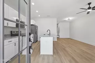 2316 E 19th Pl, Panama City, FL 32405 - Photo 5