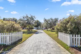 8127 N Lagoon Dr, Panama City, FL 32408 - Photo 83