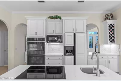 8127 N Lagoon Drive, Panama City, FL 32408 - Photo 19