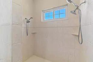 8127 N Lagoon Dr, Panama City, FL 32408 - Photo 49