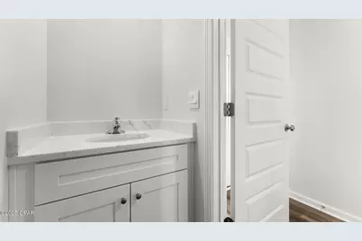 3123 Breezy Bay Court, Southport, FL 32409 - Photo 15