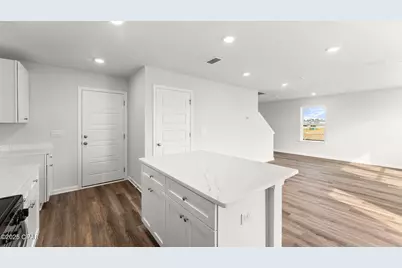 3123 Breezy Bay Court, Southport, FL 32409 - Photo 11