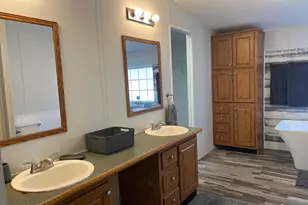 5894 Jasper Rd, Bascom, FL 32423 - Photo 11