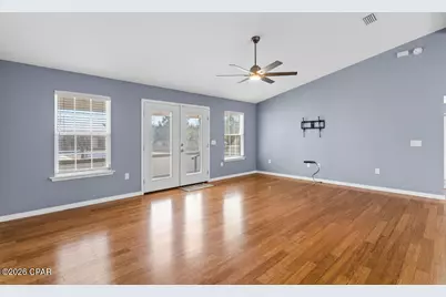 561 Lakepointe Drive, Chipley, FL 32428 - Photo 7