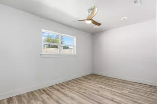 7008 Beach Dr, Panama City, FL 32408 - Photo 19