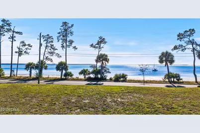 1108 W Beach Drive, Panama City, FL 32401 - Photo 11