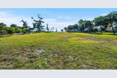 1108 W Beach Drive, Panama City, FL 32401 - Photo 15