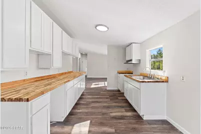 18300 Kayla Court, Fountain, FL 32438 - Photo 19