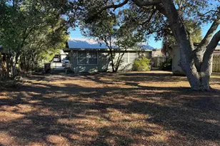 502 Wisteria St, Panama City Beach, FL 32407 - Photo 5