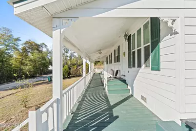 2686 Mona Lane, Alford, FL 32420 - Photo 11