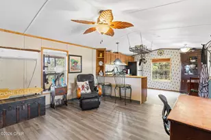 519 McPherson Dr, Alford, FL 32420 - Photo 15