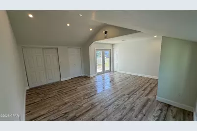 212 N Cove Boulevard, Panama City, FL 32401 - Photo 7