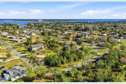 903S 14W Lynn Haven Parkway, Lynn Haven, FL 32444 - Photo 9