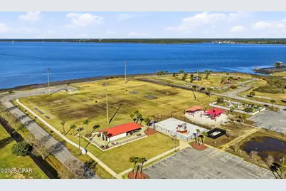 903S 14W Lynn Haven Parkway, Lynn Haven, FL 32444 - Photo 11