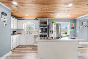 3914 Ural St, Panama City, FL 32408 - Photo 9