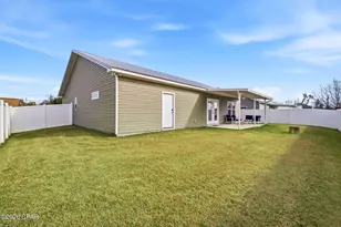 1301 E 8th St, Lynn Haven, FL 32444 - Photo 27