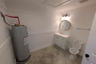 13733 Windsor Ave, Youngstown, FL 32466 - Photo 15