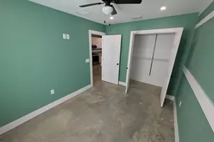 13733 Windsor Ave, Youngstown, FL 32466 - Photo 13