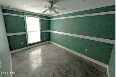 13733 Windsor Avenue, Youngstown, FL 32466 - Photo 9