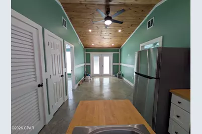 13733 Windsor Avenue, Youngstown, FL 32466 - Photo 5