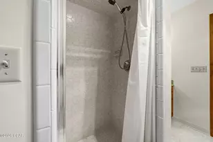 3922 Vistula Dr, Chipley, FL 32428 - Photo 21