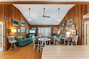 257 S Oak St, Port Saint Joe, FL 32456 - Photo 17