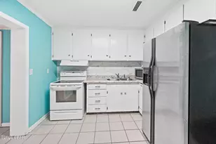 5392 College Dr, Graceville, FL 32440 - Photo 5