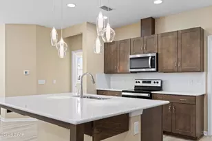 8674 Tropics Ave, Panama City Beach, FL 32413 - Photo 9