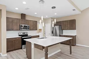 8674 Tropics Ave, Panama City Beach, FL 32413 - Photo 3