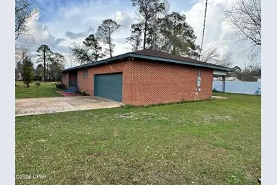 1021 8th Avenue, Graceville, FL 32440 - Photo 5