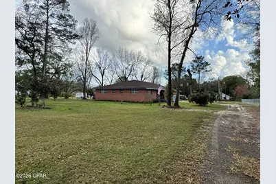 1021 8th Avenue, Graceville, FL 32440 - Photo 3