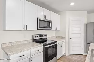 5801 Viking Wy, Panama City, FL 32404 - Photo 19