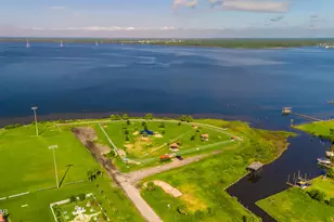 9902 S Thomas Dr, Panama City, FL 32408 - Photo 85