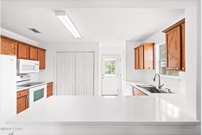 197 Palm Breeze Way, Port Saint Joe, FL 32456 - Photo 7