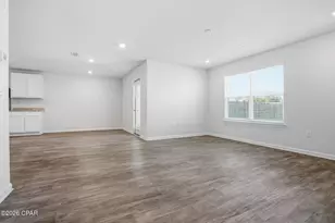 239 Ryder Ln, Panama City, FL 32404 - Photo 9