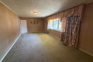 2735 Marian Dr, Bonifay, FL 32425 - Photo 13