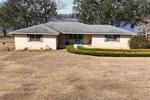 2735 Marian Dr, Bonifay, FL 32425 - Photo 3