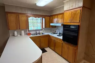 2735 Marian Dr, Bonifay, FL 32425 - Photo 9