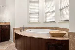 140 Cottonwood Cir, Lynn Haven, FL 32444 - Photo 47