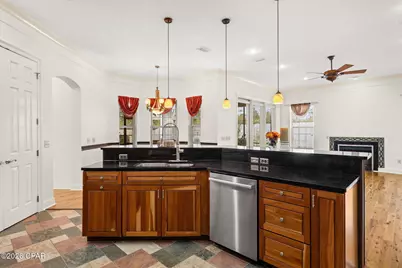 140 Cottonwood Circle, Lynn Haven, FL 32444 - Photo 35